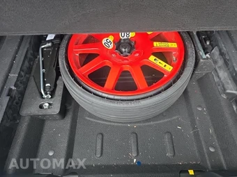 2020 Porsche Macan – miniatura 7
