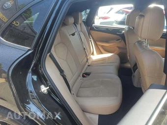 2020 Porsche Macan – miniatura 16