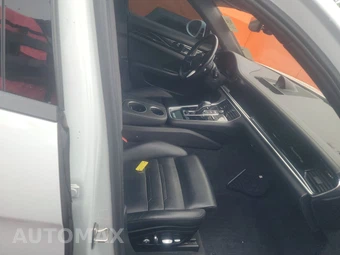 2020 Porsche Panamera 4 E-Hybrid 10 Year Ed – miniatura 8