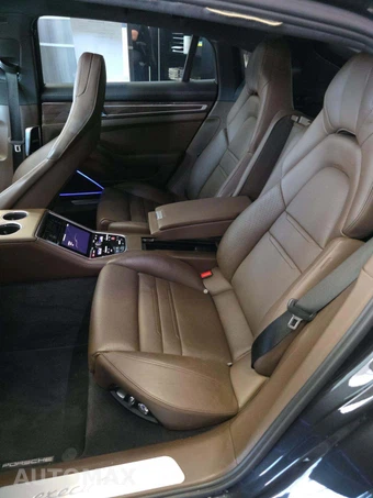 2020 Porsche Panamera 4 E-Hybrid Executive - miniatura 13
