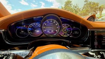 2020 Porsche Panamera 4 E-Hybrid – miniatura 25
