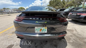 2020 Porsche Panamera 4 E-Hybrid – miniatura 5