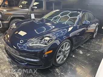 2020 Porsche Panamera 4