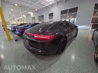 2020 Porsche Panamera 4S – miniatura 3