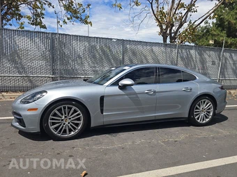 2020 Porsche Panamera 4S