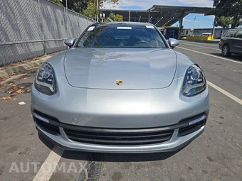 2020 Porsche Panamera 4S – miniatura 2