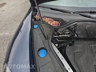 2020 Porsche Panamera – miniatura 24