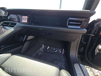 2020 Porsche Taycan 4S – miniatura 20