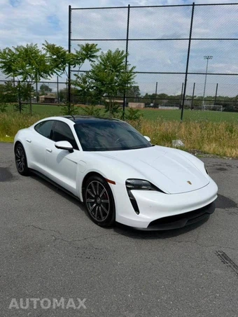 2020 Porsche Taycan 4S - miniatura 13