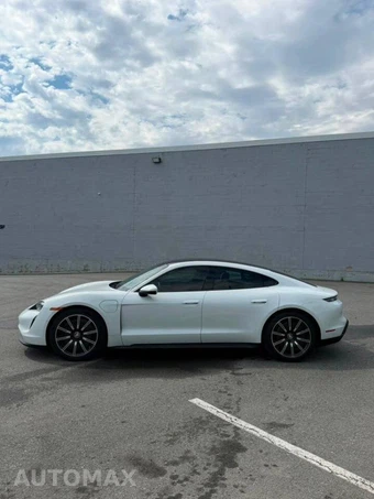 2020 Porsche Taycan 4S - miniatura 6