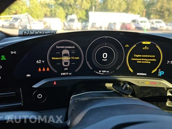 2020 Porsche Taycan 4S – miniatura 12