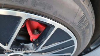 2020 Porsche Taycan 4S – miniatura 24