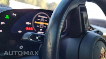 2020 Porsche Taycan 4S – miniatura 26