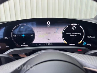 2020 Porsche Taycan Turbo S - miniatura 17