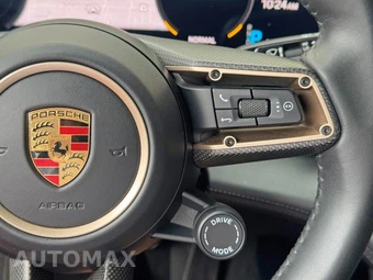 2020 Porsche Taycan Turbo S - miniatura 20
