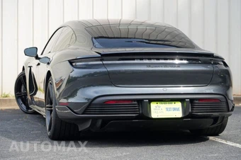 2020 Porsche Taycan Turbo S - miniatura 4