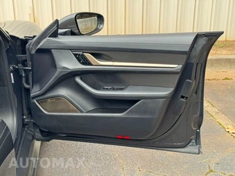 2020 Porsche Taycan Turbo S - miniatura 48