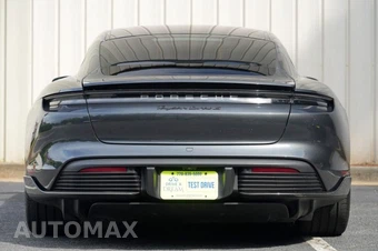 2020 Porsche Taycan Turbo S - miniatura 9