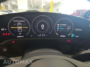 2020 Porsche Taycan Turbo – miniatura 9