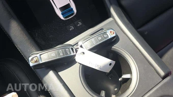 2020 Porsche Taycan Turbo – miniatura 19