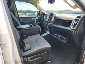 2020 Ram 1500 Big Horn Crew Cab Medium Bed - miniatura 8