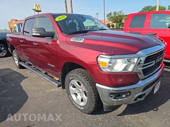2020 Ram 1500 Big Horn Crew Cab Medium Bed - miniatura 4