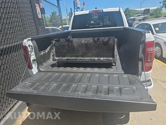 2020 Ram 1500 Big Horn Crew Cab Medium Bed - miniatura 19