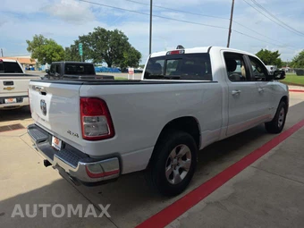 2020 Ram 1500 Big Horn Crew Cab Medium Bed - miniatura 3