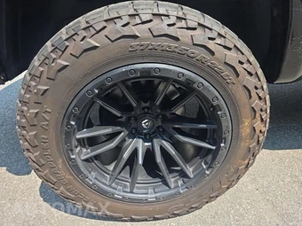 2020 Ram 1500 Big Horn Crew Cab Medium Bed - miniatura 10