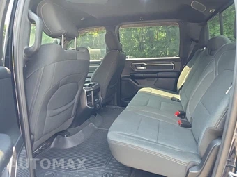 2020 Ram 1500 Big Horn Crew Cab Medium Bed - miniatura 16