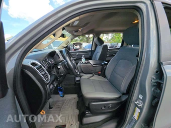 2020 Ram 1500 Big Horn Crew Cab Short Bed – miniatura 6