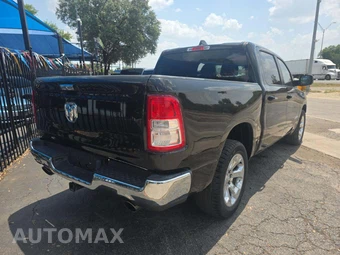 2020 Ram 1500 Big Horn Crew Cab Short Bed - miniatura 3