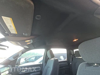 2020 Ram 1500 Big Horn Crew Cab Short Bed - miniatura 17