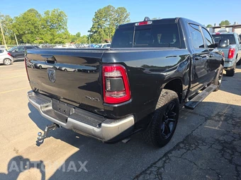 2020 Ram 1500 Big Horn Crew Cab Short Bed - miniatura 4