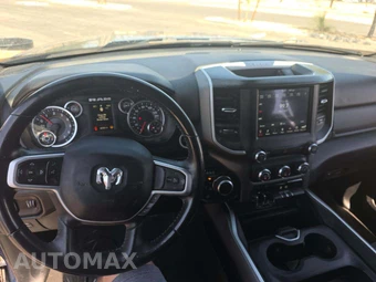 2020 Ram 1500 Big Horn Crew Cab Short Bed - miniatura 7