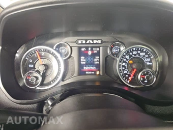 2020 Ram 1500 Big Horn Crew Cab Short Bed - miniatura 12