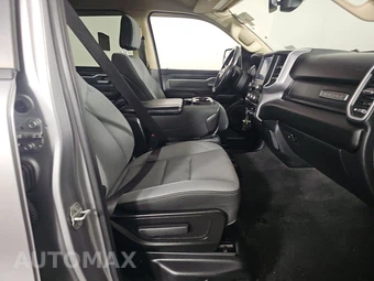 2020 Ram 1500 Big Horn Crew Cab Short Bed - miniatura 8