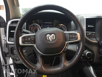 2020 Ram 1500 Big Horn Crew Cab Short Bed - miniatura 10
