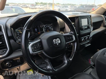 2020 Ram 1500 Big Horn Crew Cab Short Bed - miniatura 10