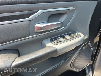2020 Ram 1500 Big Horn Crew Cab Short Bed - miniatura 9