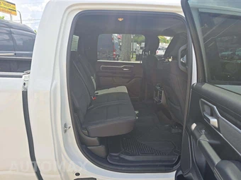 2020 Ram 1500 Big Horn Crew Cab Short Bed - miniatura 13