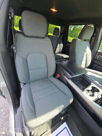 2020 Ram 1500 Big Horn Crew Cab Short Bed - miniatura 18