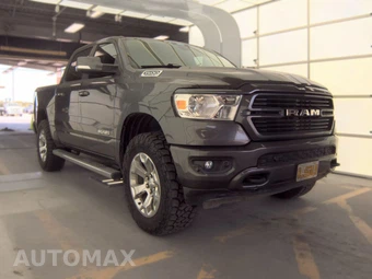 2020 Ram 1500 Big Horn Crew Cab Short Bed - miniatura 3