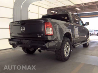 2020 Ram 1500 Big Horn Crew Cab Short Bed - miniatura 4