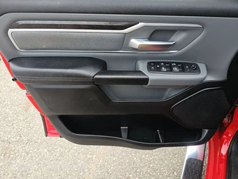 2020 Ram 1500 Big Horn Crew Cab Short Bed - miniatura 15