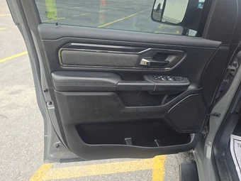 2020 Ram 1500 Big Horn Crew Cab Short Bed - miniatura 9