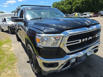 2020 Ram 1500 Big Horn Crew Cab Short Bed - miniatura 3
