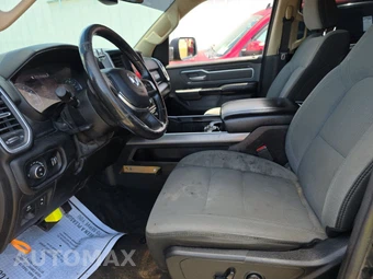 2020 Ram 1500 Big Horn Crew Cab Short Bed - miniatura 7