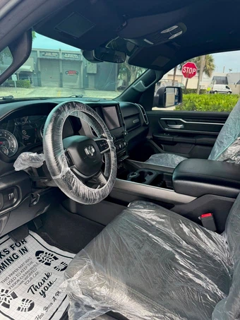 2020 Ram 1500 Big Horn Crew Cab Short Bed - miniatura 5