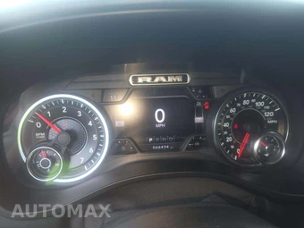 2020 Ram 1500 Big Horn Crew Cab Short Bed - miniatura 9